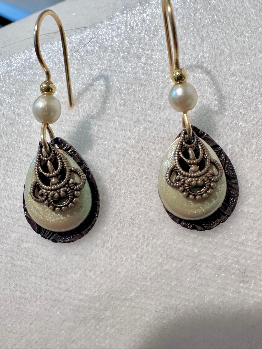 Teardrop Copper Filagree & Shell with Brass Accents Earrings - Picture 2 of 3